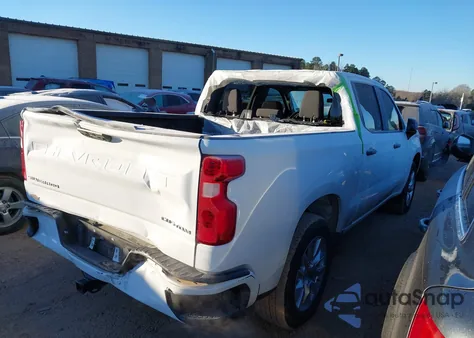 2024 Chevrolet Silverado 1500 2Wd Short Bed Custom z USA, uszkodzony, nr VIN 1GCPABEKXRZ297160